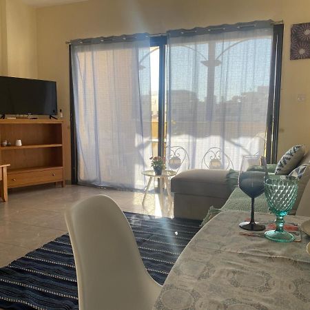 Queens Garden Walking Distance To The Beach Paphos Esterno foto