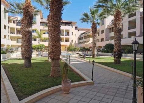 Queens Garden Walking Distance To The Beach Paphos Esterno foto